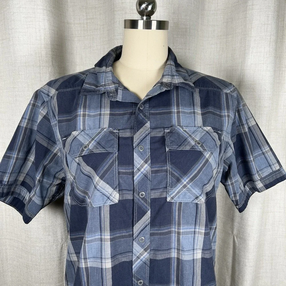 The North Face‎ Blue Plaid Snap Button Shirt Men's Size Medium Casual Outdoor